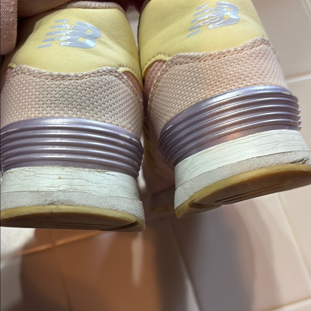 New Balance Beige and Pink Sneakers - Picture 5 of 5